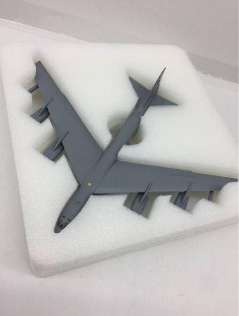 航空機・ヘリコプター herpa 1/200 B-52H 5BW 69th BS \"POW-MIA\"