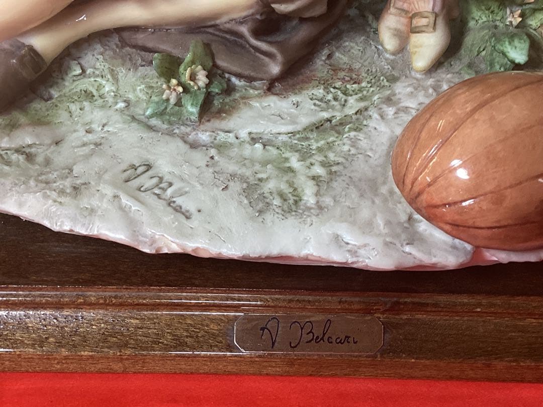 イタリア製 置物 フィギュア 幅 27㎝ 高さ 30㎝ 奥行 18㎝ 重さ5kg