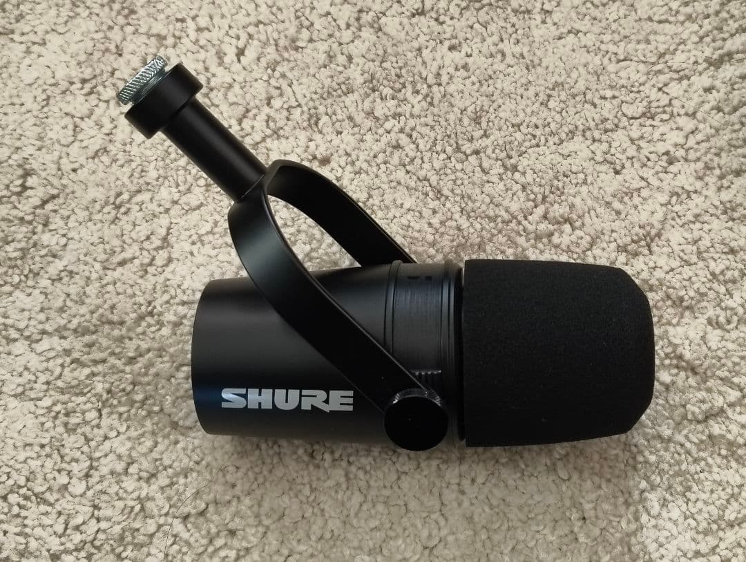 【美品】SHURE MV7X ポッドキャストマイク