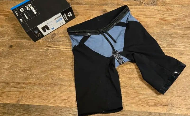 arena Carbon Air 2 SSサイズ ブラック 競泳水着