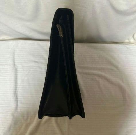 【希少】Aquascutum（アクアスキュータム）鍵付き本革 ビジネスバッグ