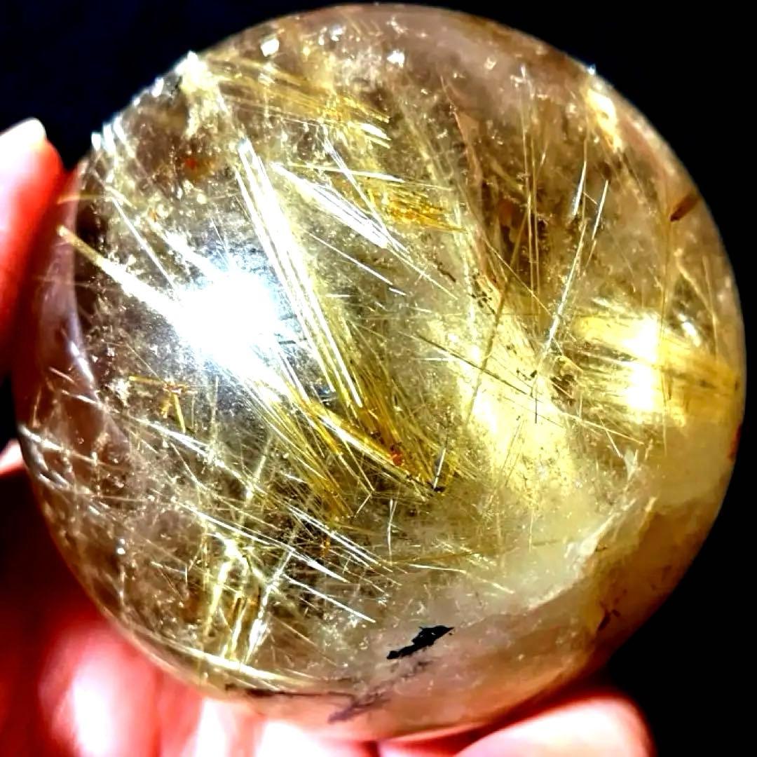 超大玉　63mm ゴールドタイチンルチルクォーツ　丸玉　スフィア　金針水晶