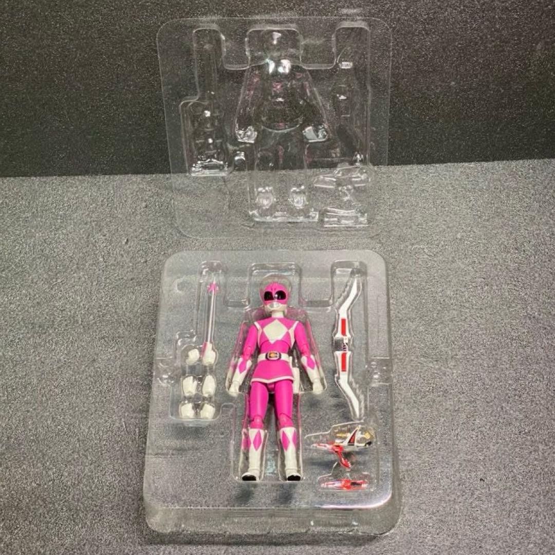 プテラレンジャー 恐竜戦隊ジュウレンジャー 桃色 ピンク pink