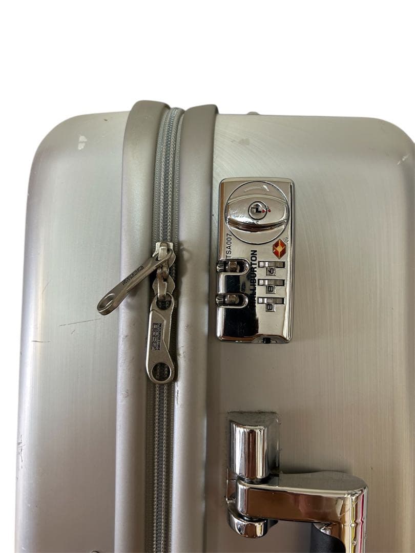 ZERO HALLIBURTON ゼロハリバートン スーツケース シルバー 2輪