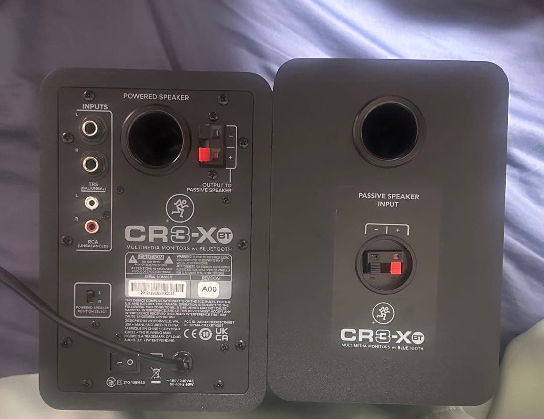 Mackie CR-XBT ステージモニタースピーカー