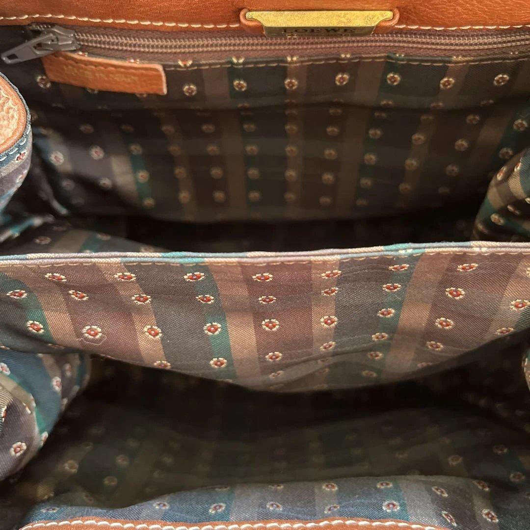 LOEWE アナグラム 2way ショルダーバック 肩掛け 巾着 レザー