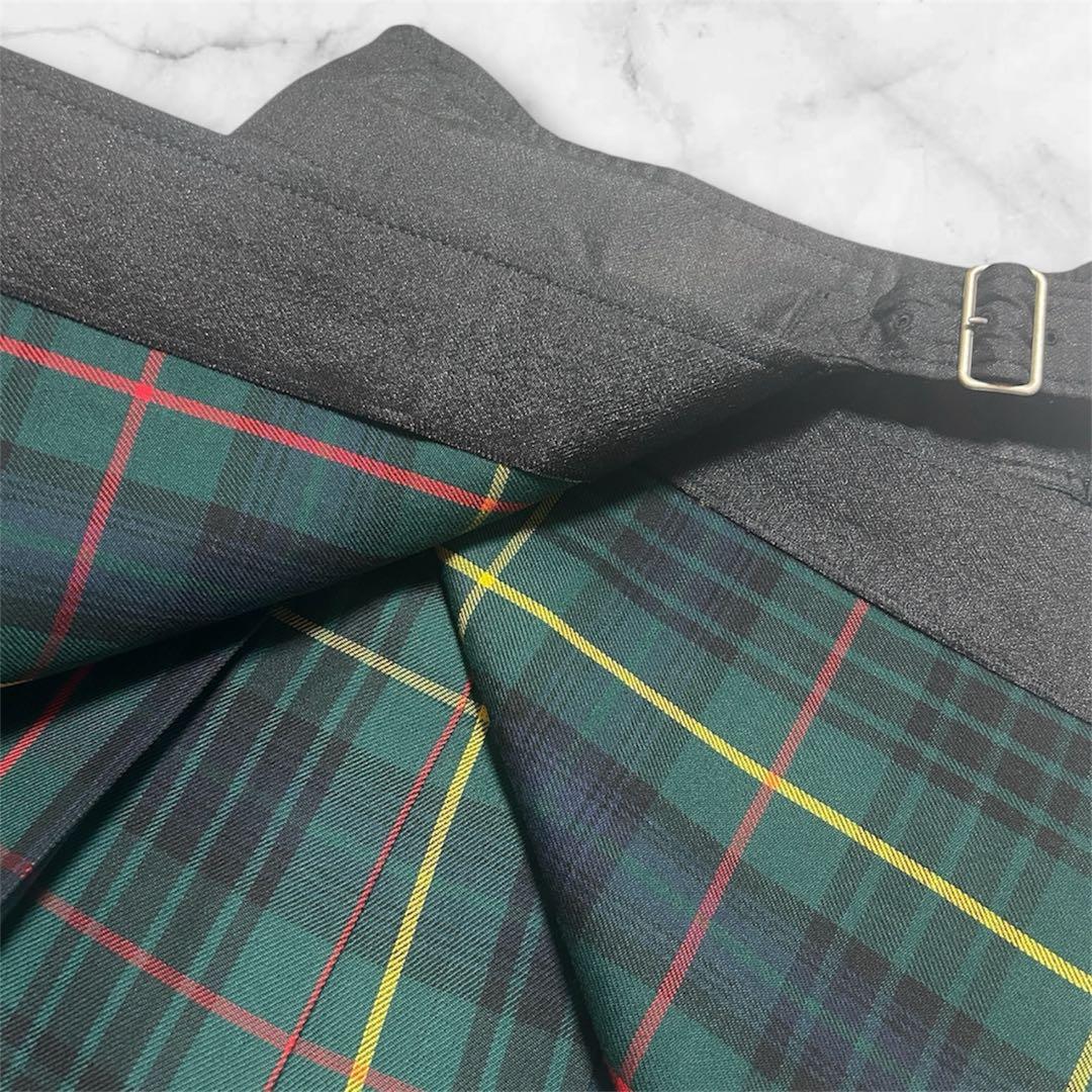 [o]オールシーズン膝丈　 チェック 変形プリーツスカート　S