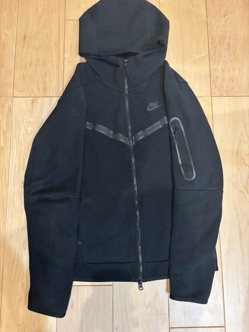 NIKE テックフリース　ブラック　xs