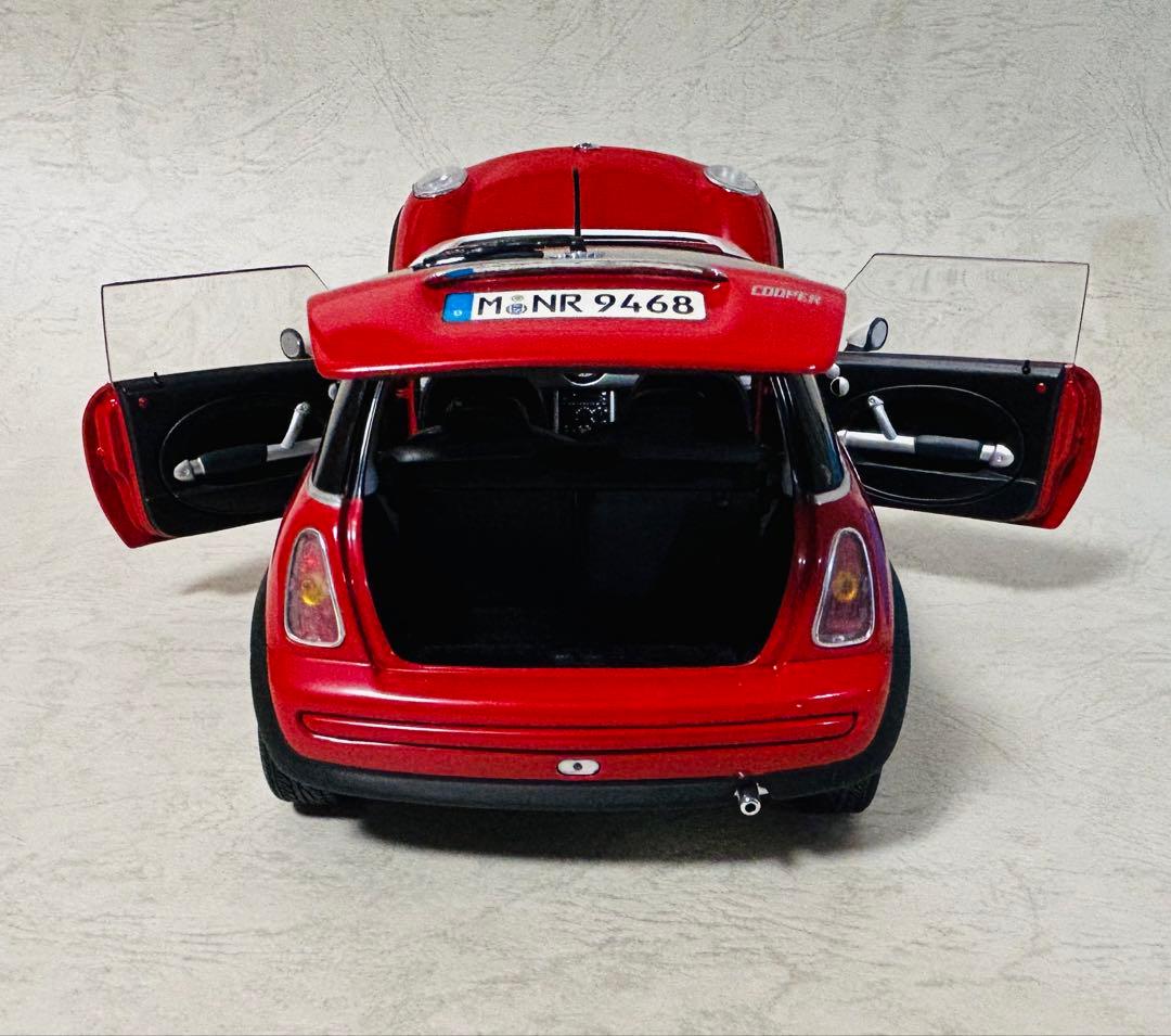 激レア！『1/18 MINI ミニ クーパー レッド　特別版　」京商