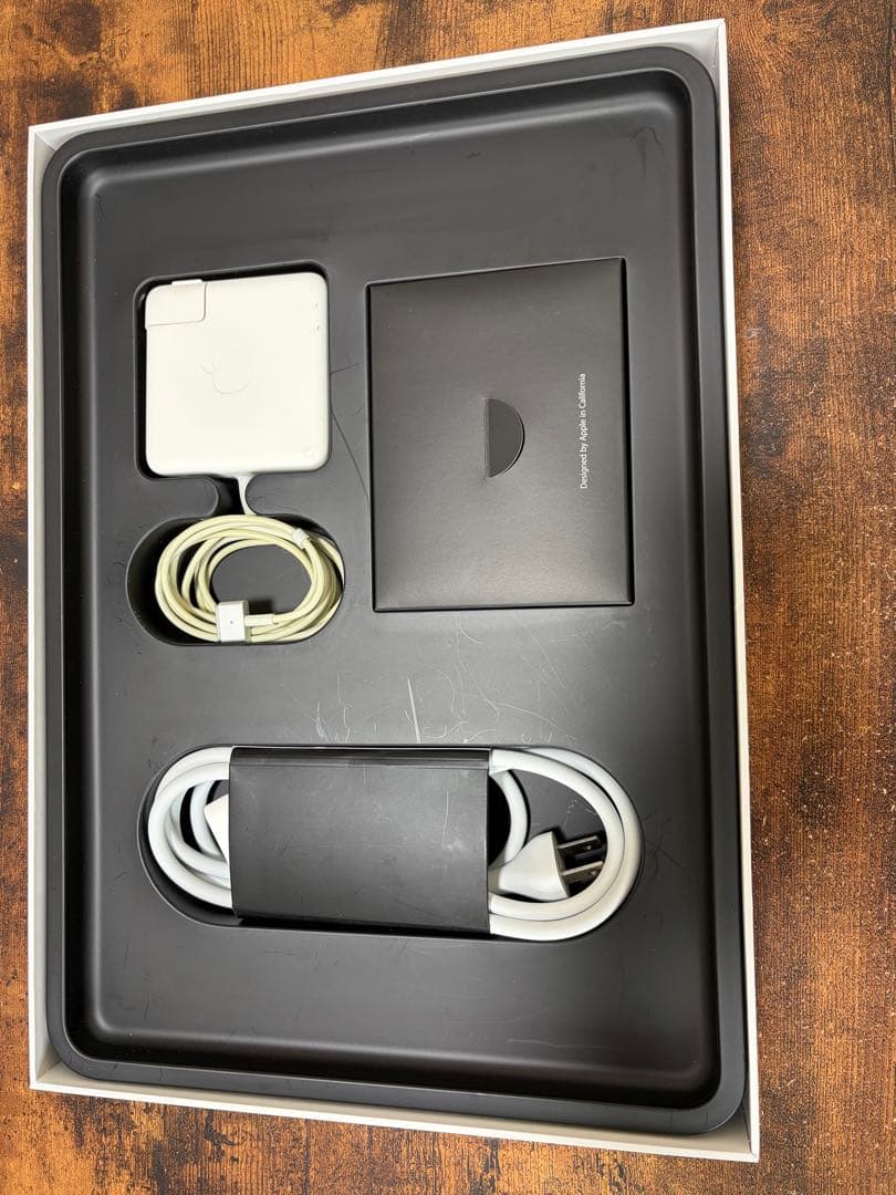 MacBook本体 MacBook Pro 15 2015 i7/16G/512G