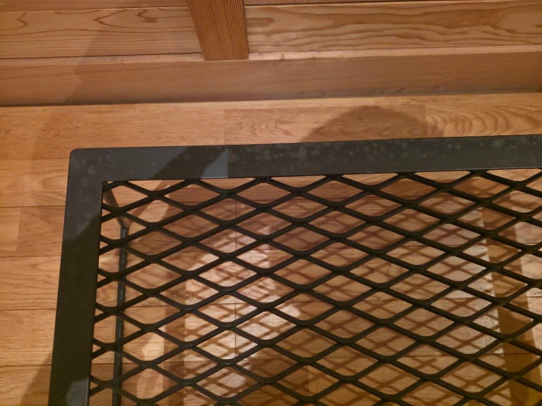 サンゾー工務店 アイアンテーブル