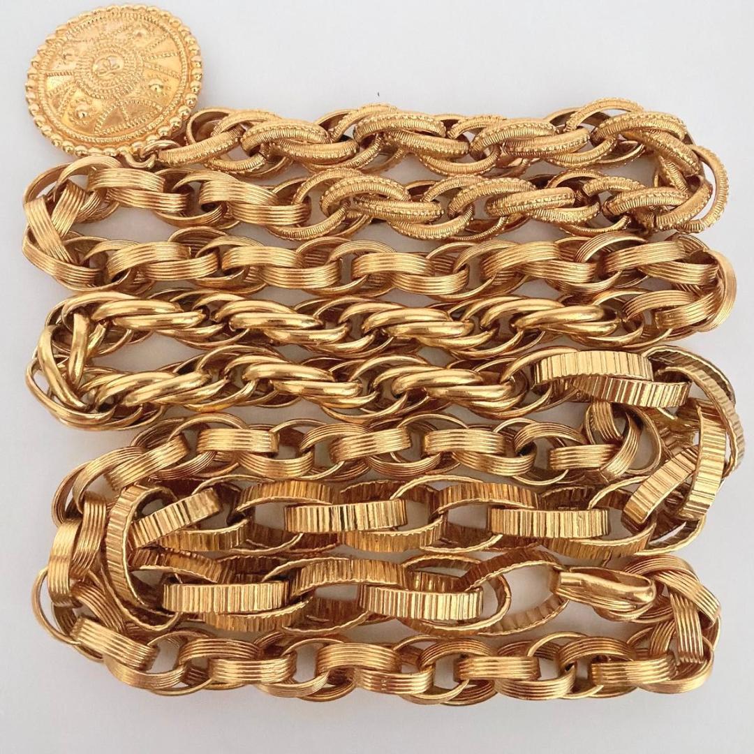 シャネル チェーンベルト ココマーク アラベスク メダルモチーフ GP ゴールド