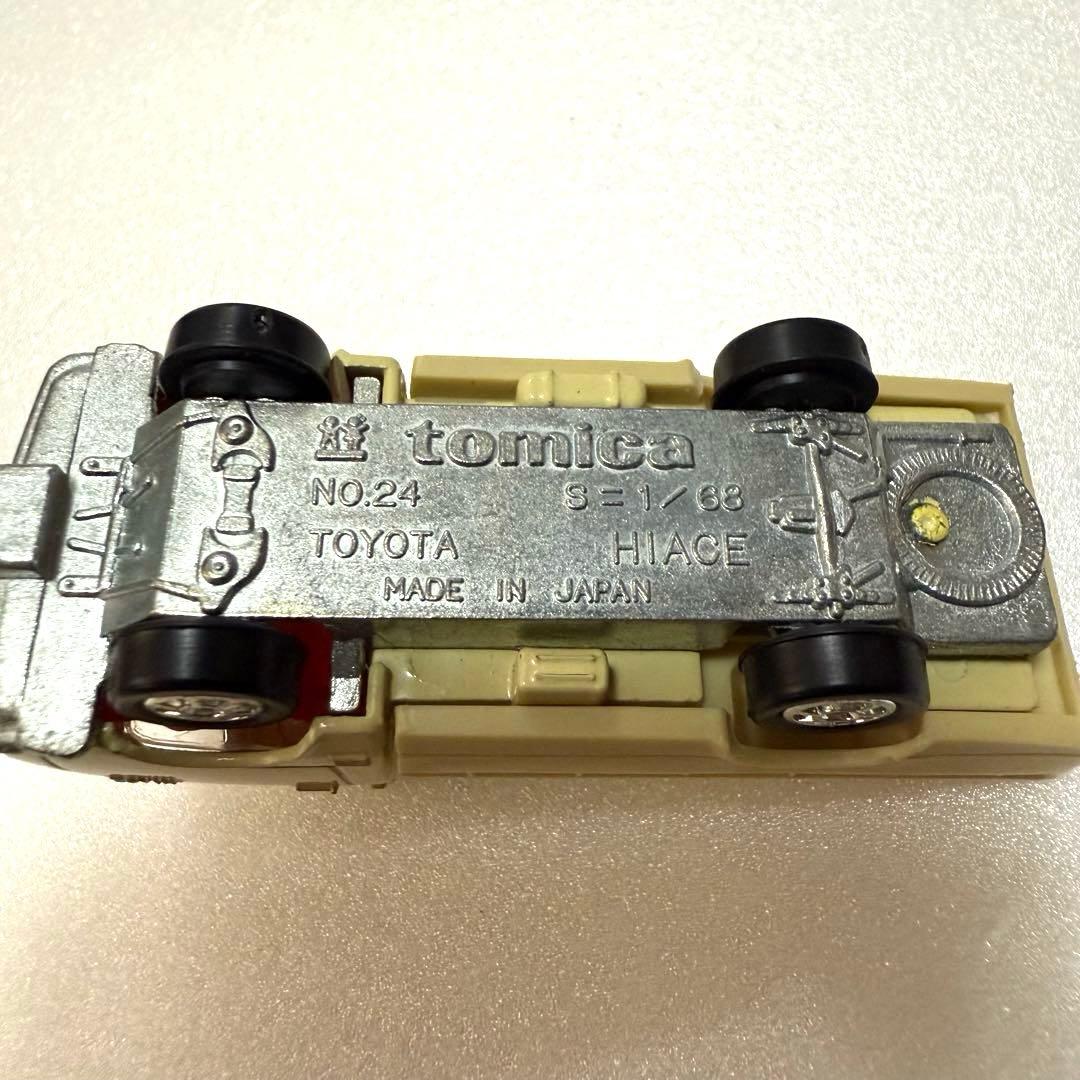 トミカ日本車シリーズ ハイエース パネルバン バモス 4台 1Eホイール