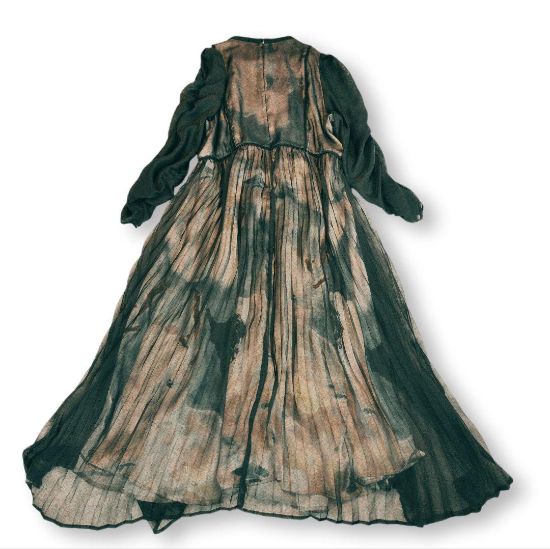 美品☆ カラルス プリント重ねシフォンプリーツデザイン ロング丈 ワンピース