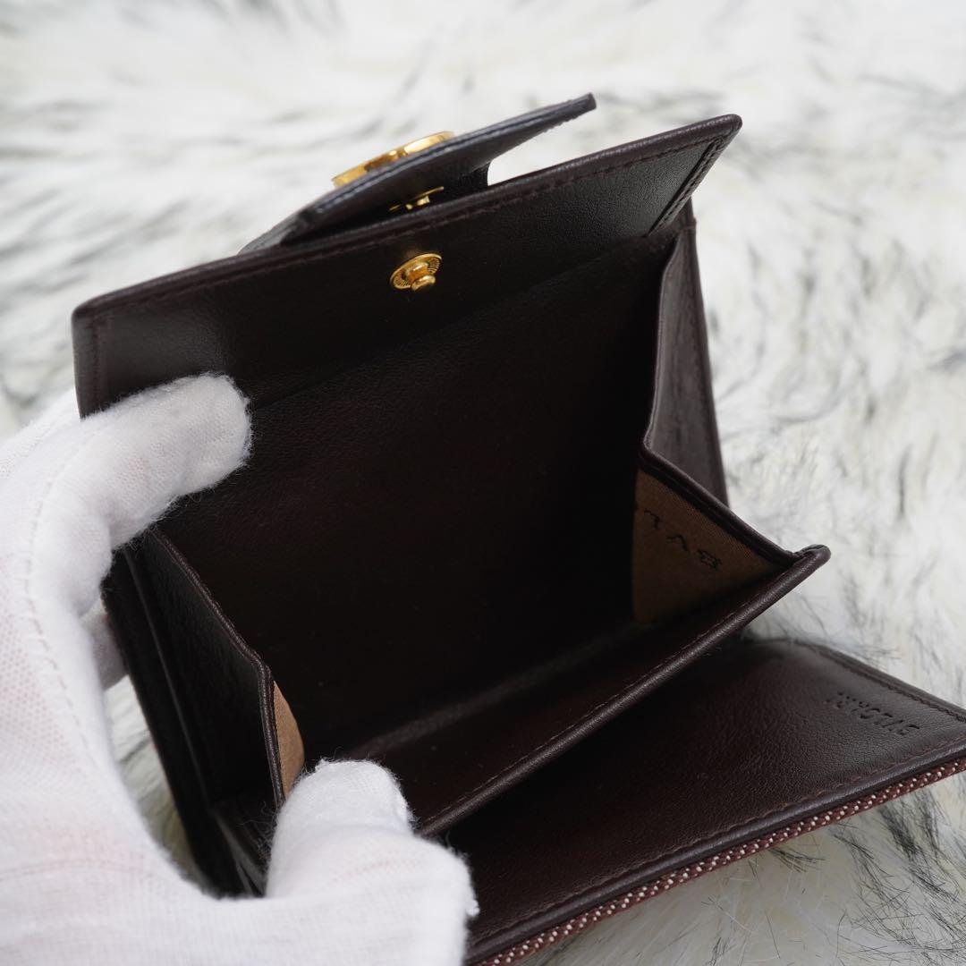 未使用品　BVLGARI ブルガリ　二つ折り財布　レザー×キャンバス　ロゴボタン