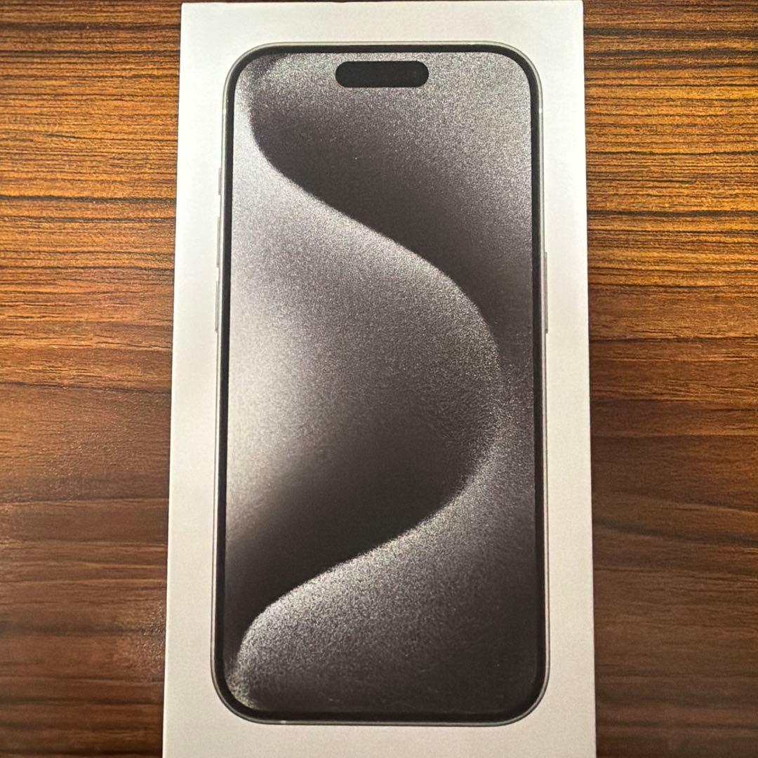 iPhone15 Pro 128GB ホワイトチタニウム