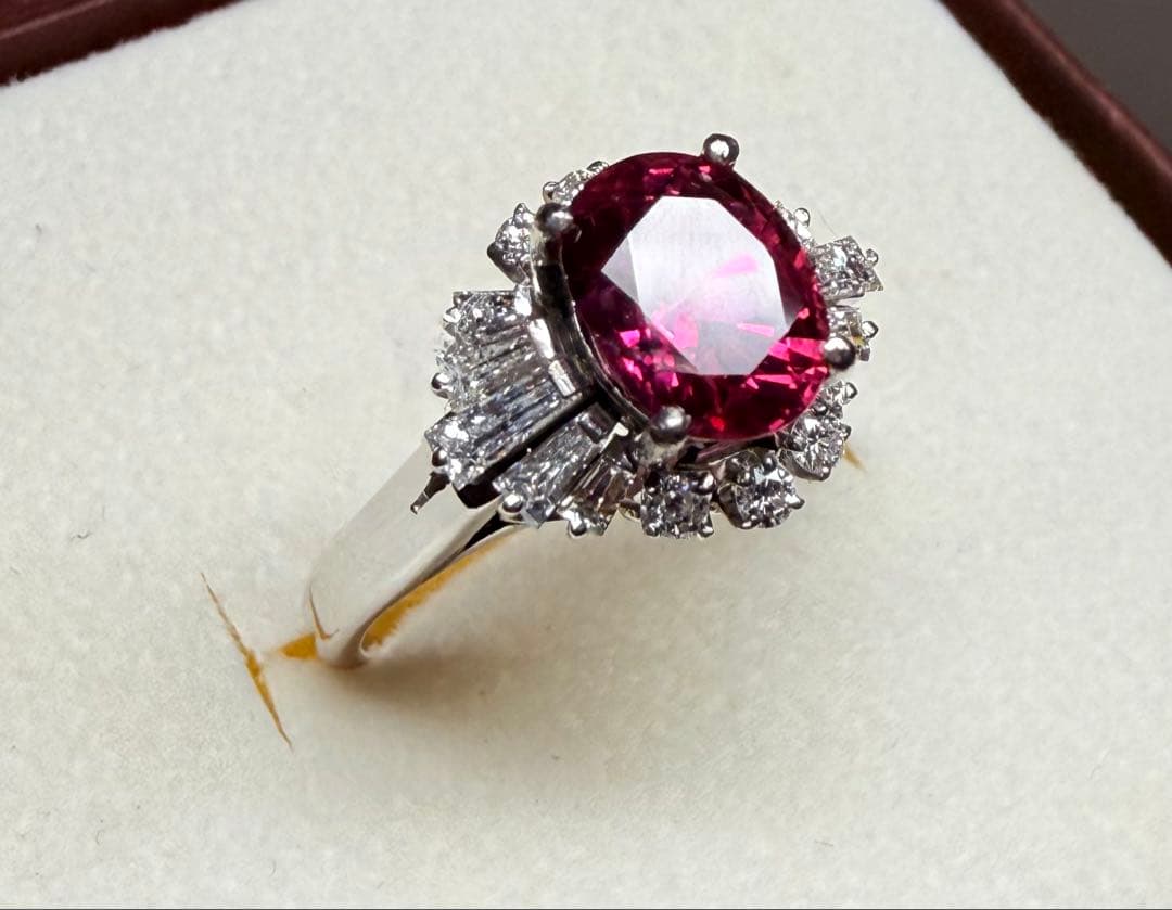 ルビー 1.76ct ダイヤモンド デザインリング 5.8g