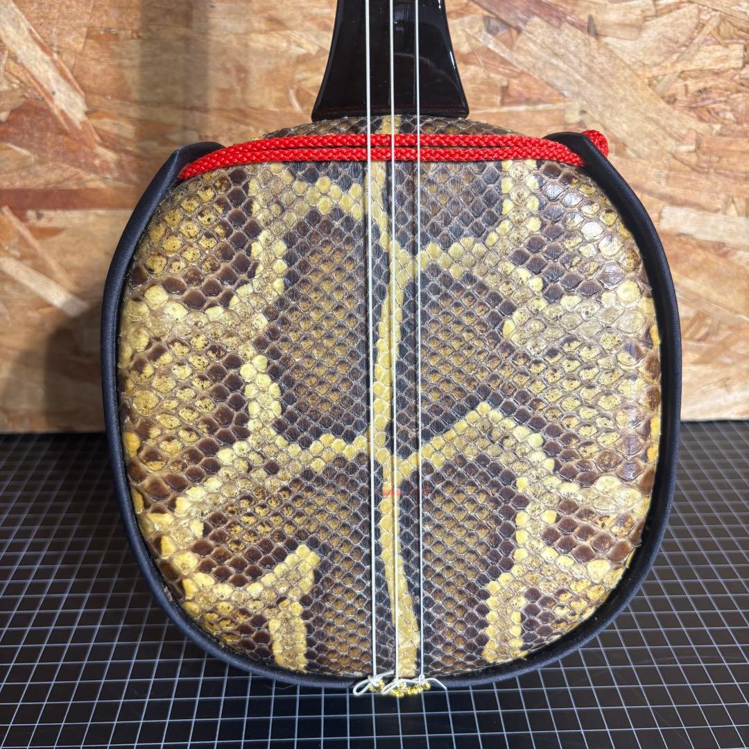 沖縄三線 本蛇革仕様 本皮