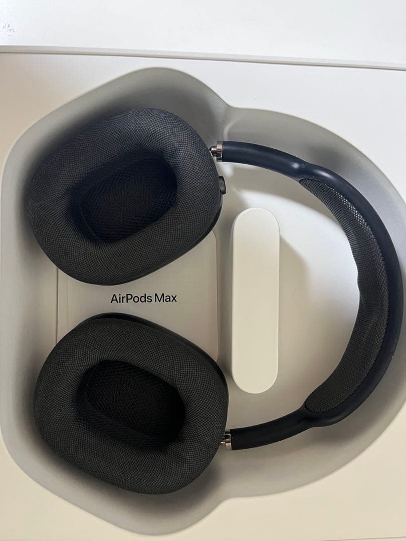 AirPods Max ブラック