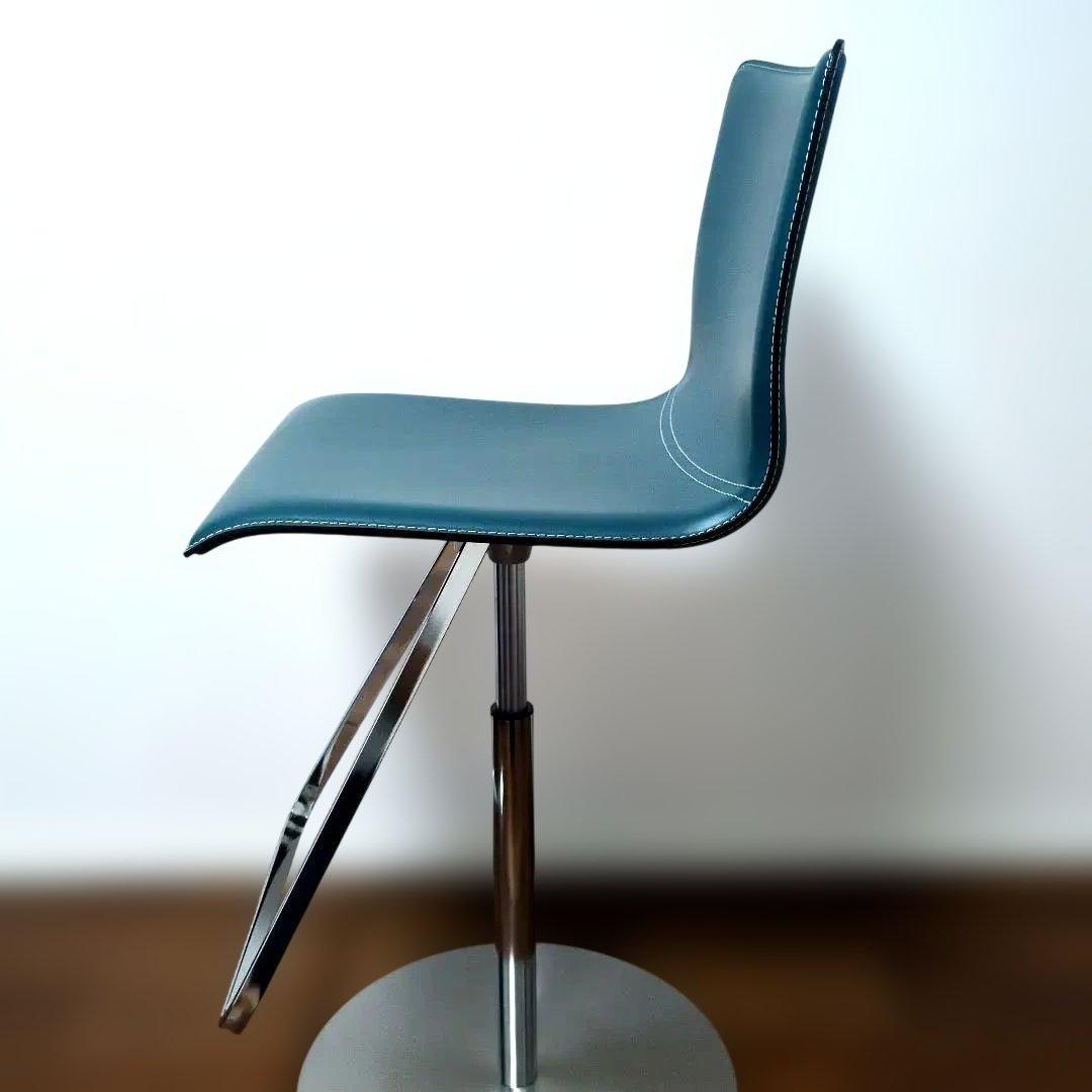 カッテラン • イタリア TOTO sgabello カウンターチェア/スツール