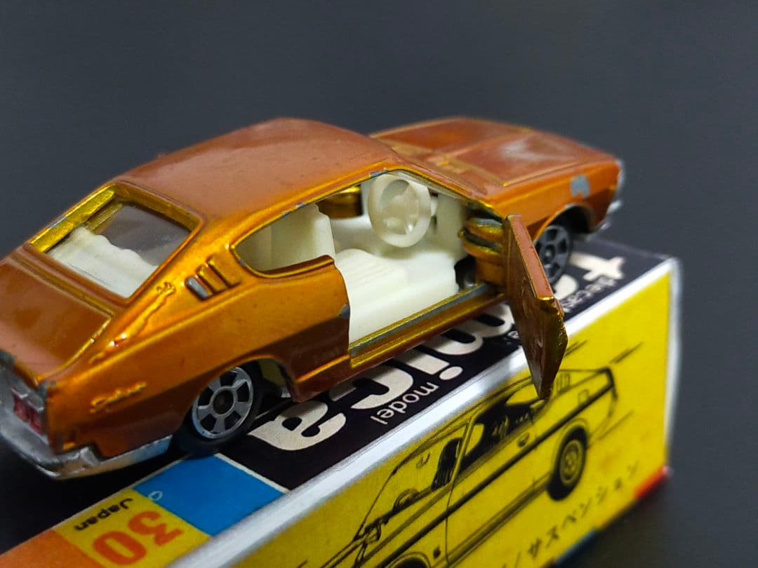 香港 トミカ コルト ギャラン GTO 黒箱 コピー箱 1B 香港製