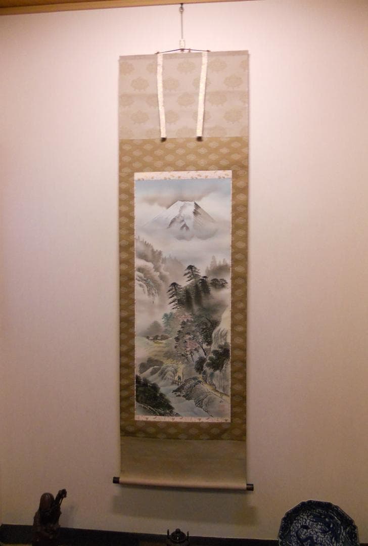 掛け軸 聖山 春景山水 絹本 希少 軸装 茶道具 掛軸 美品 です。