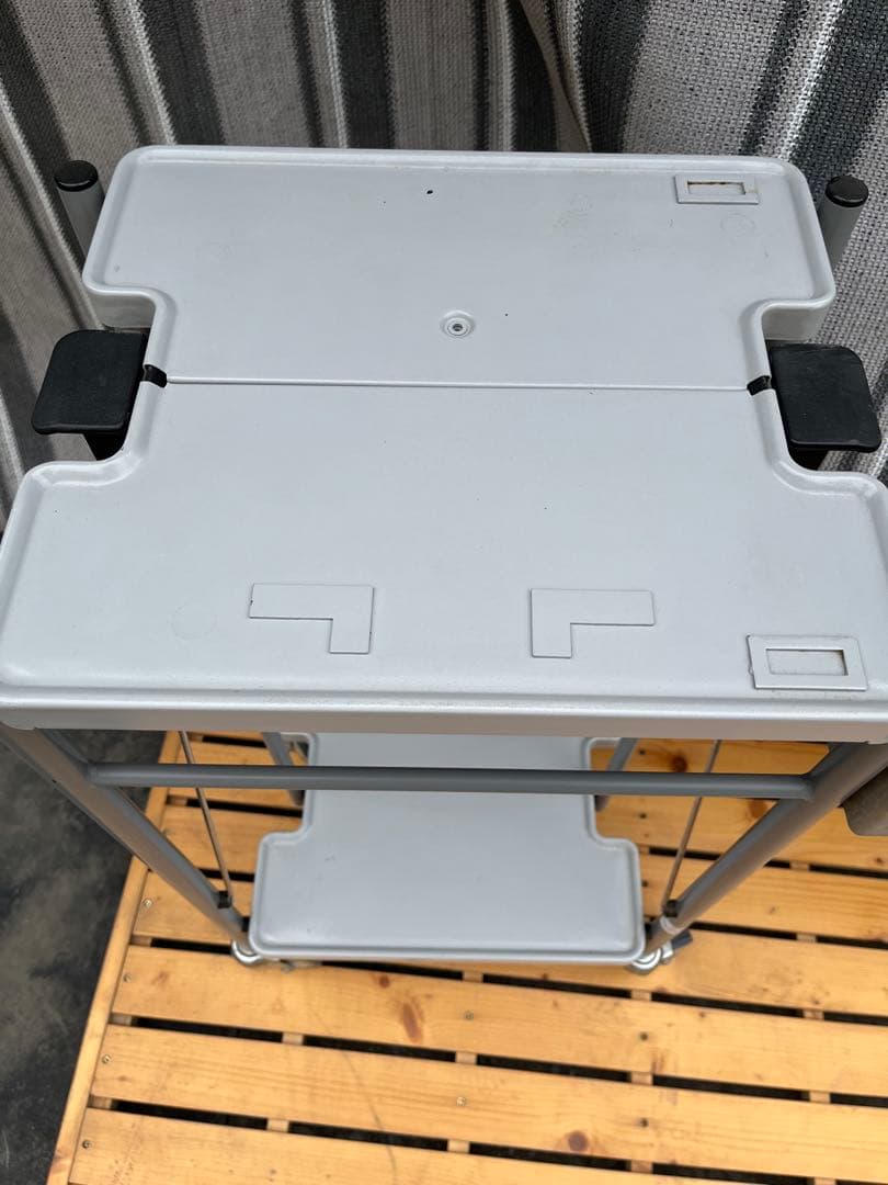 FUKUDA 医療機器　折りたたみワゴン