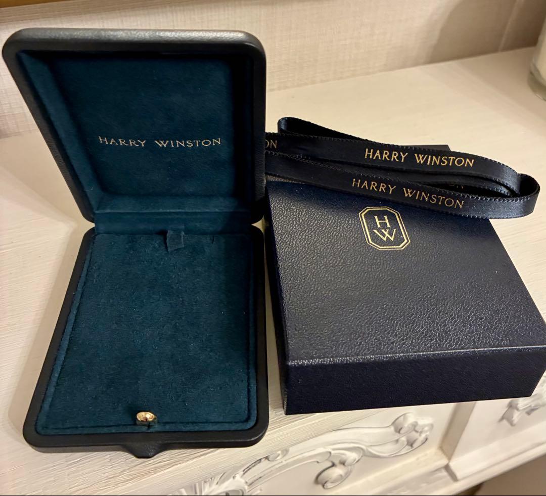 ハリーウィンストン空箱　美品 Harry Winston