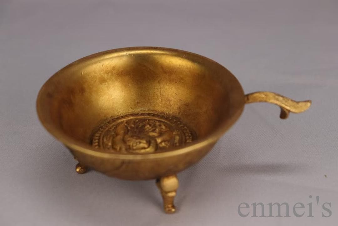 中国古美術 旧蔵清代 鍍金銅三足酒杯 精銅製 純手作り 小型酒器 骨董品 酒具