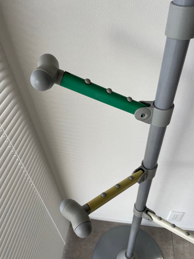 ポストモダン　ポールハンガー　コートハンガー　什器　小物掛け　洋服掛け