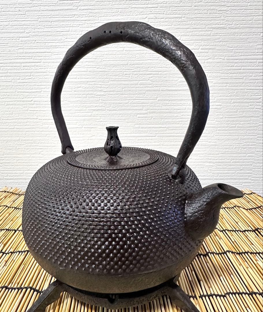 未使用品、南部喜州 (及川 喜徳)造　鍛治打袋鉉　１８型　フラ様　売約済み