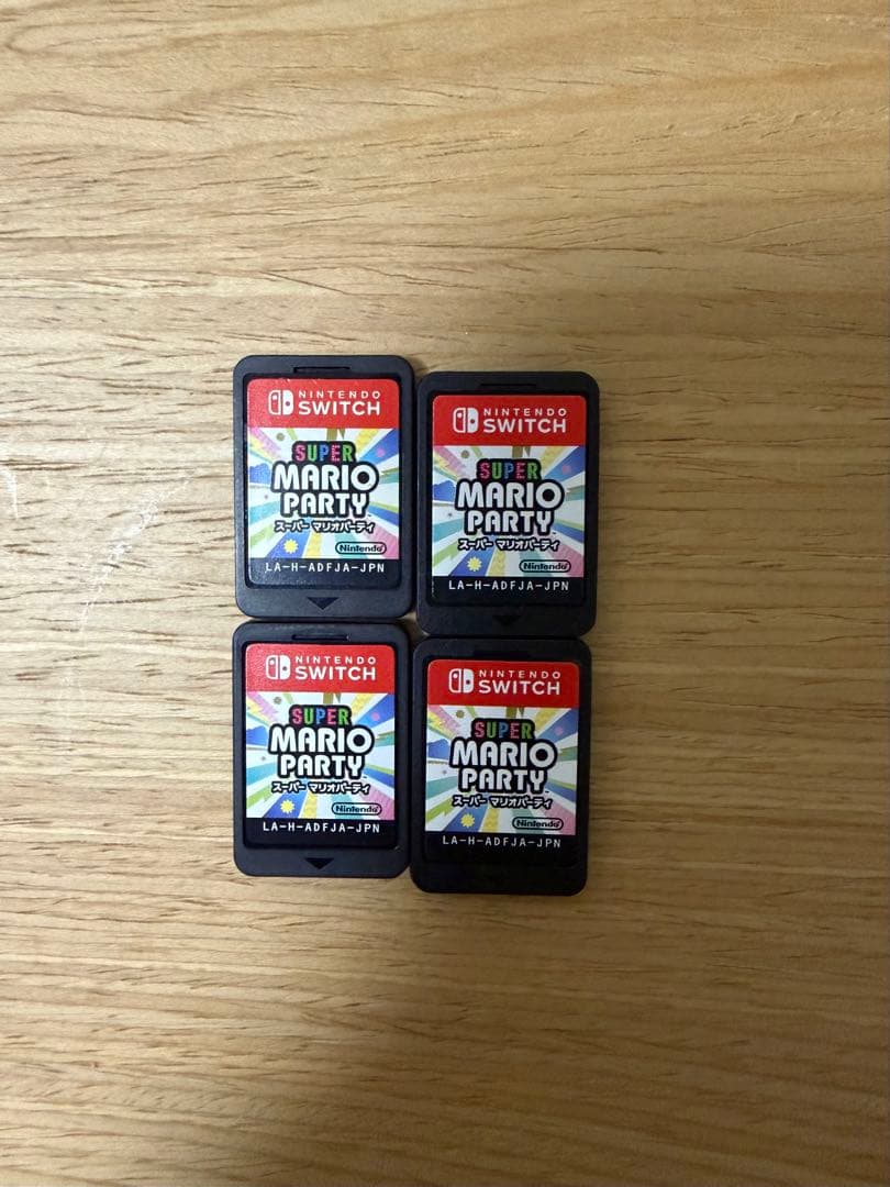 Nintendo Switchスーパーマリオパーティ　4本セット