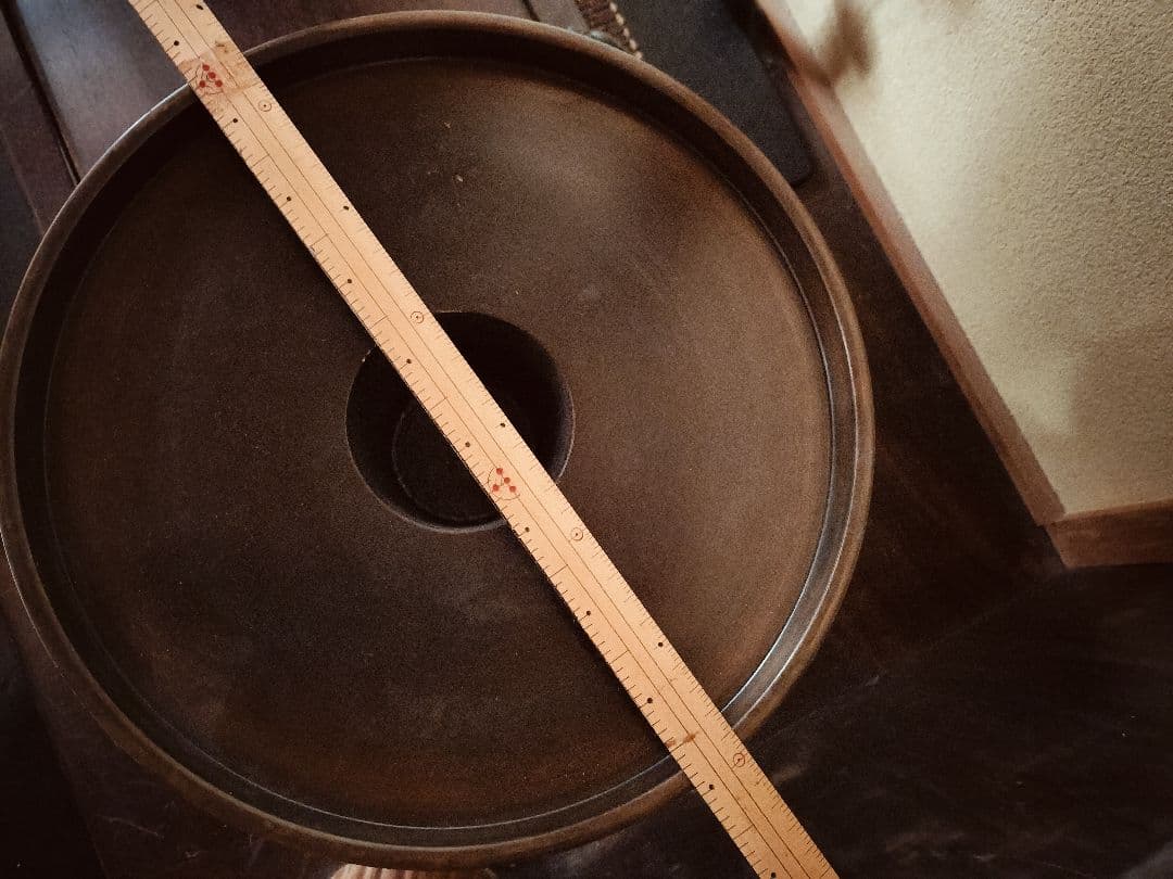 薄端　唐金製　花器