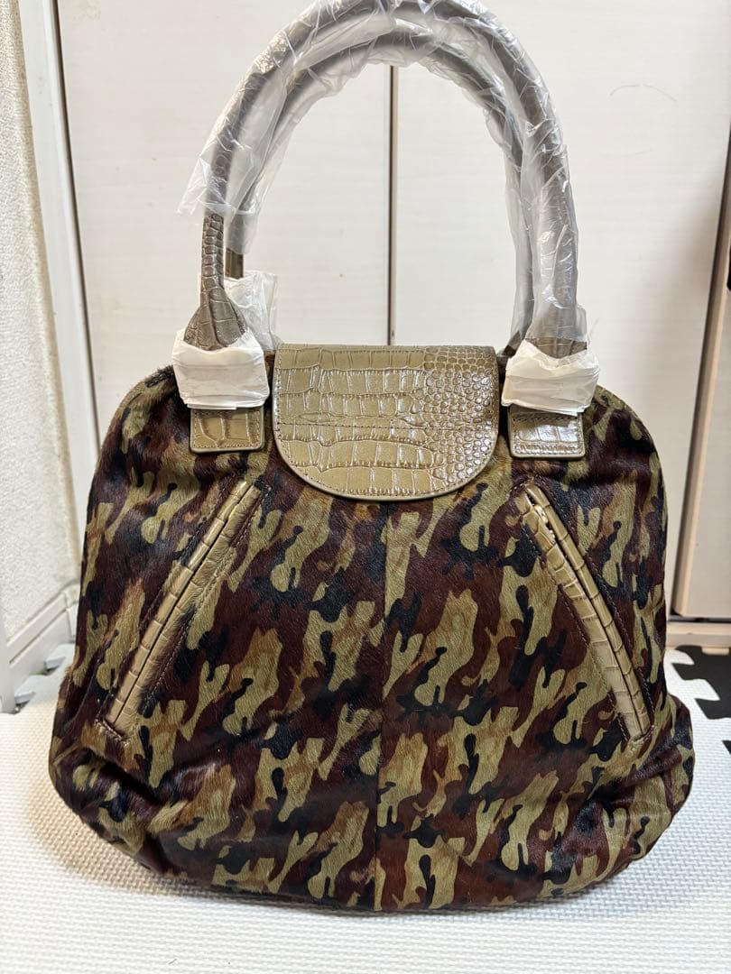 muta 迷彩柄大容量バッグ