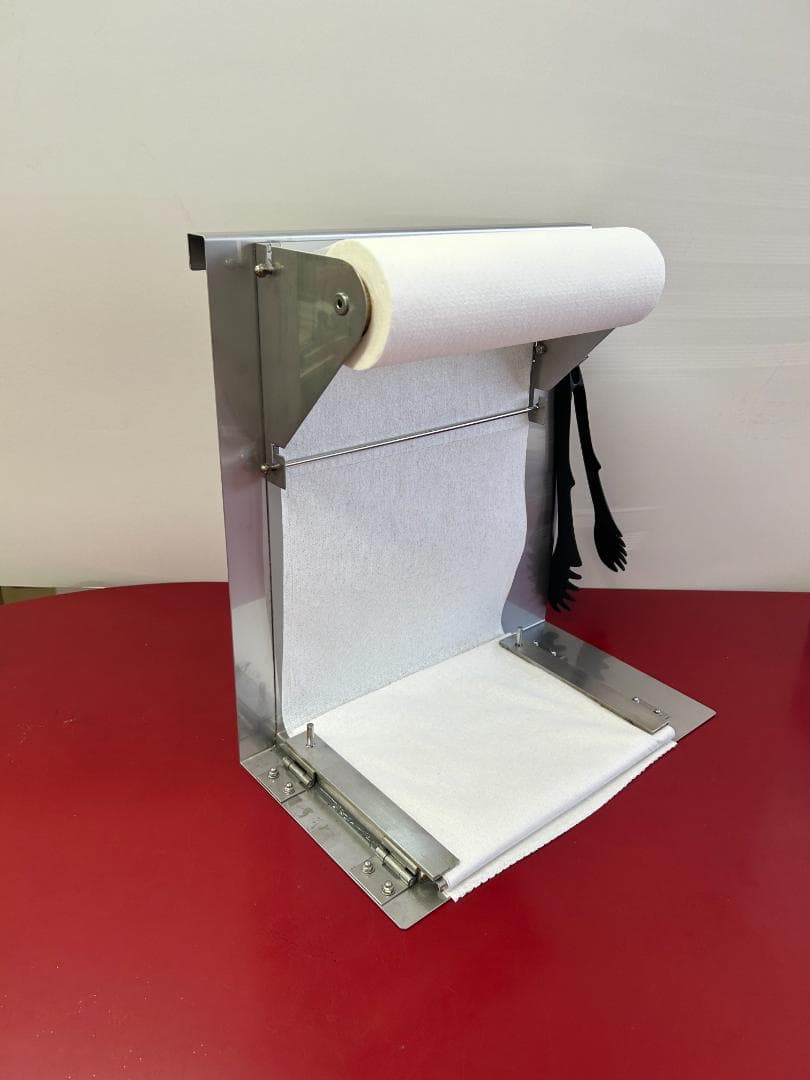 ペット用トイレ（小型犬用）　　実用新案登録　第3243494号