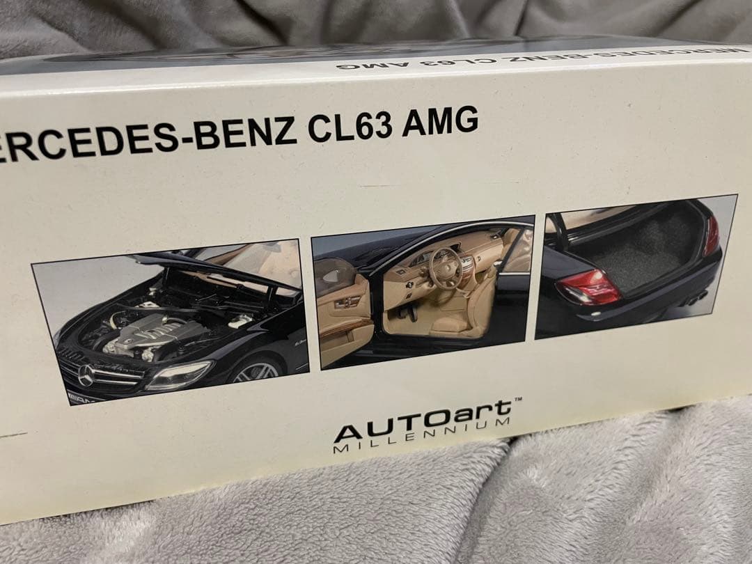 激レア　新車　AUTOart メルセデス・ベンツ CL63 AMG 1:18