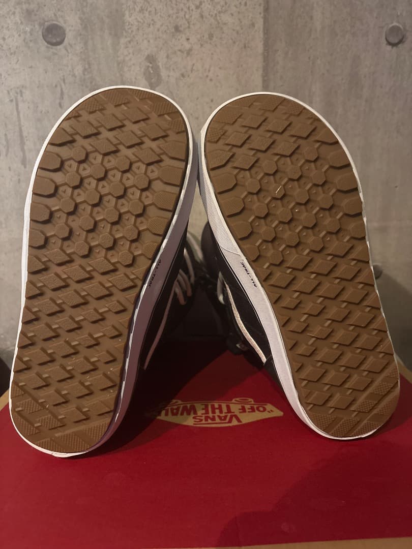 [23/24]VANS バンズ スノーボード ブーツ メンズ INVADO OG