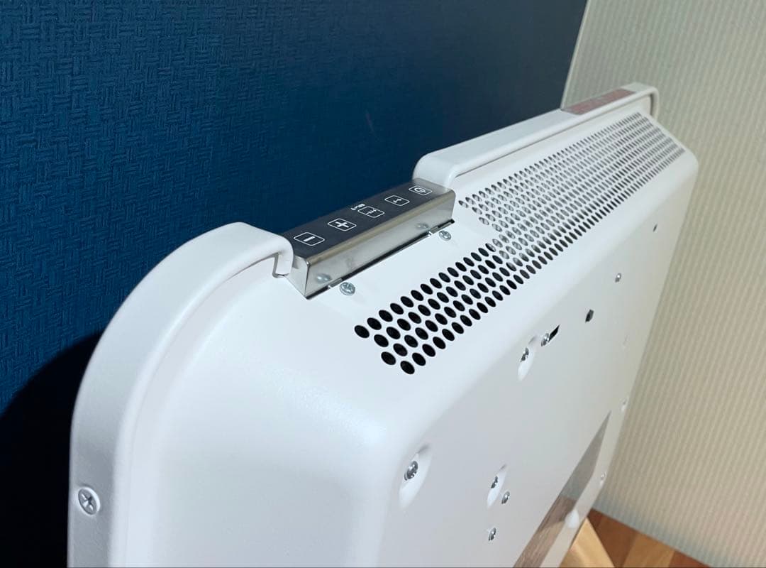 moku パネルヒーター 2023年製 800w ホワイト 白 静音 ここぽか