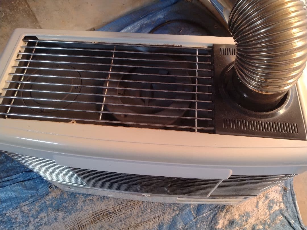 札幌市内受渡し限定❗️サンポット床暖対応❗️煙突式ストーブ❗️