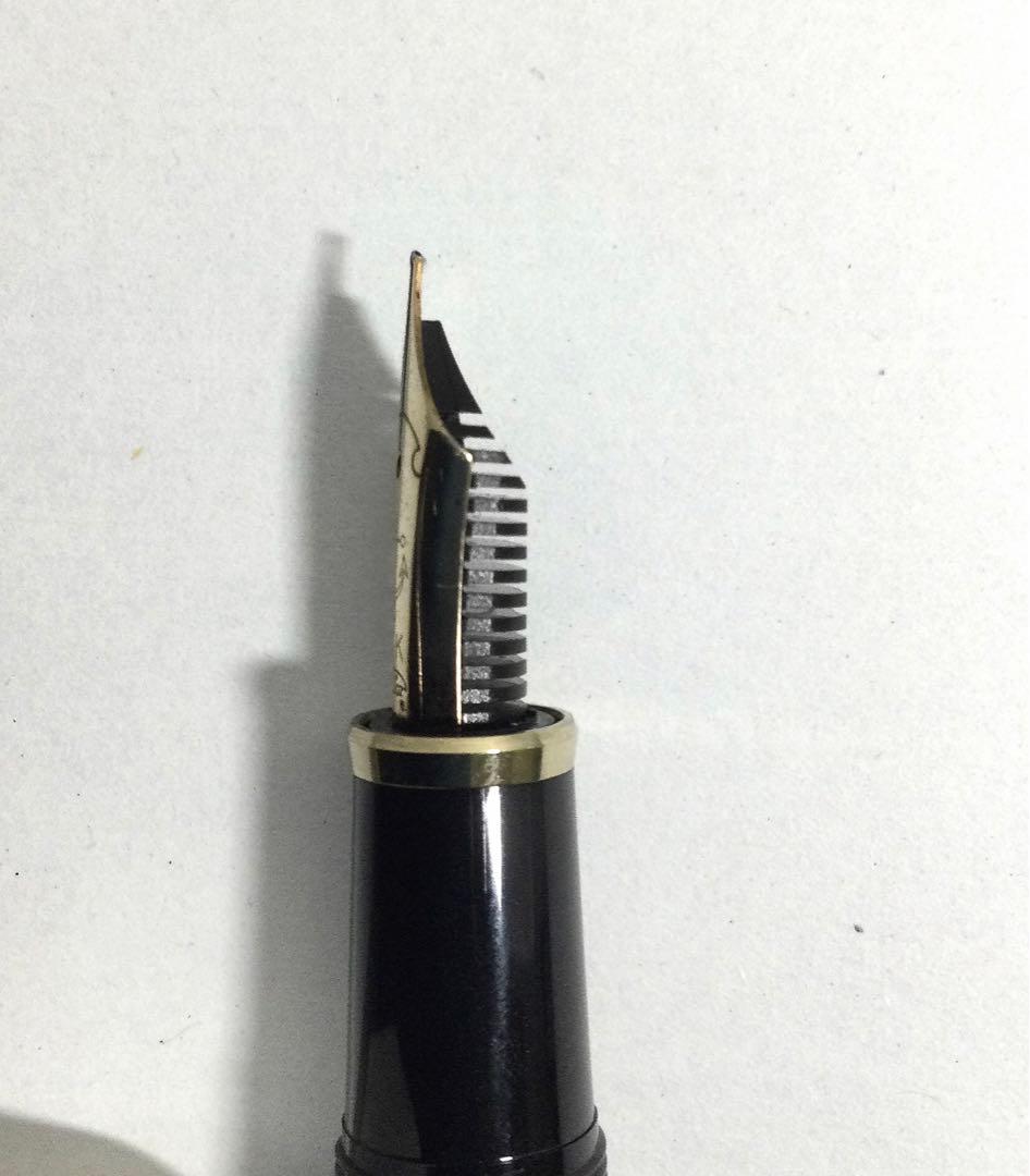 セーラー万年筆　SAILOR FOUNDED 1911 14K金ペン先