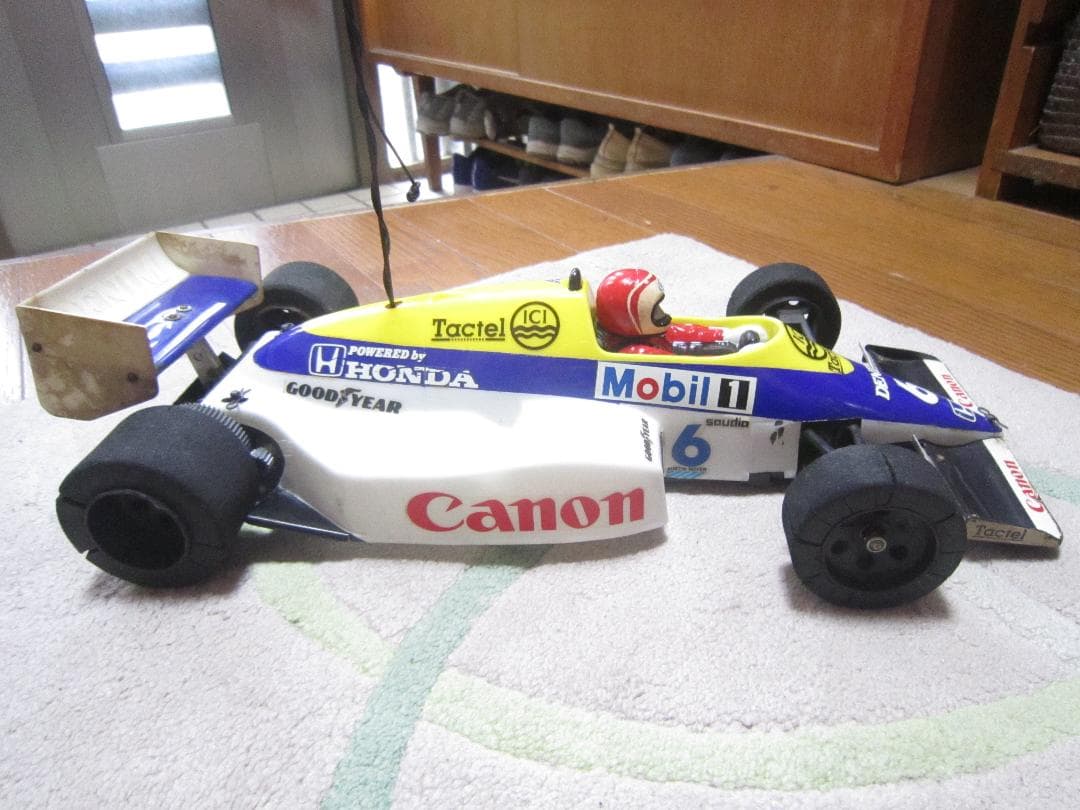 ヴォル 凄く古そうな暴走ラジコンカー 19000円→10000円 横取禁止