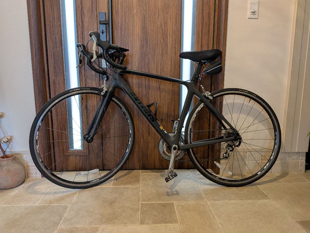 Antares CARBON ROAD　アンタレス　カーボン　ロードバイク