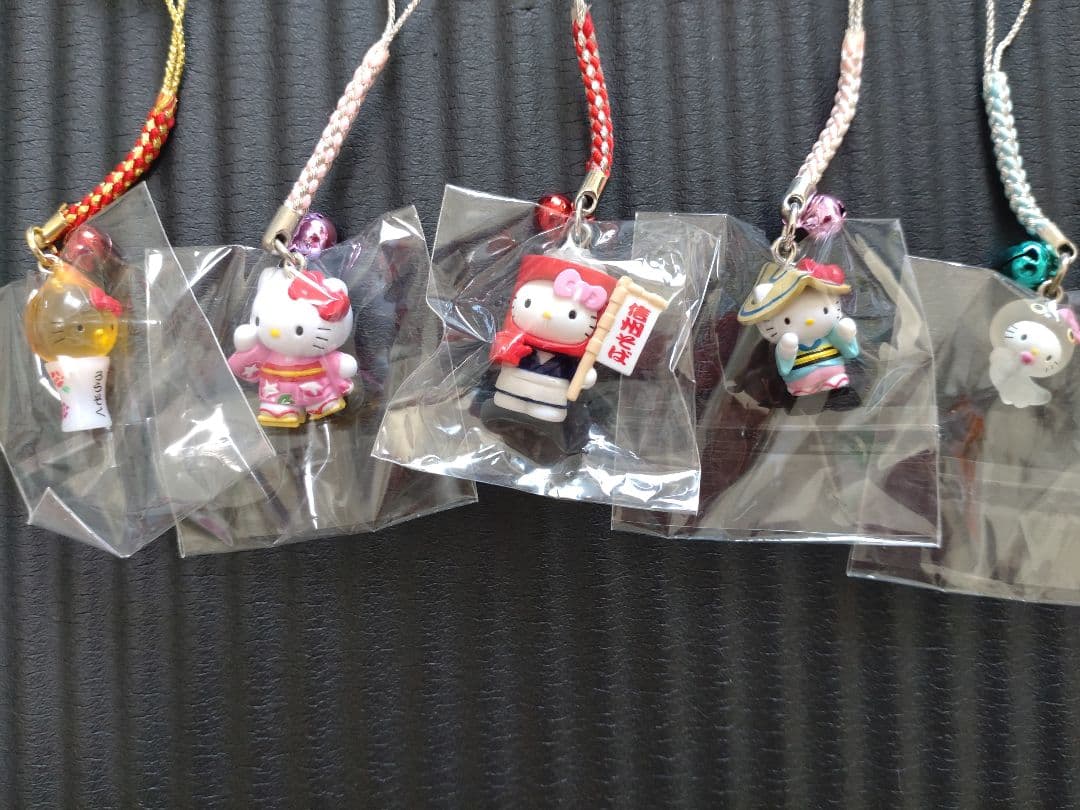 ハローキティストラップ 50個セット(おまけ①おまけ②付き)