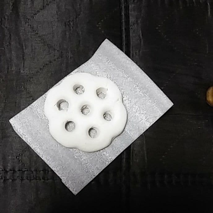 金彩龍図の蘭鉢