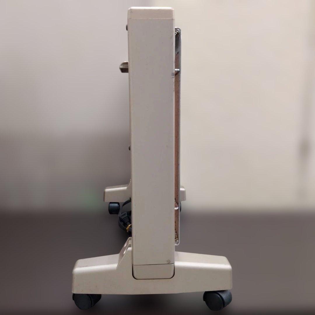 ◇サンルミエ　エクセラ5 　遠赤外線暖房器