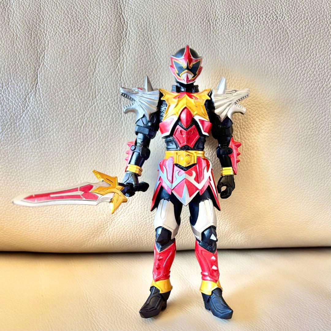 【超貴重】ウルザードファイヤーソフビ　てれびくん抽選プレゼント