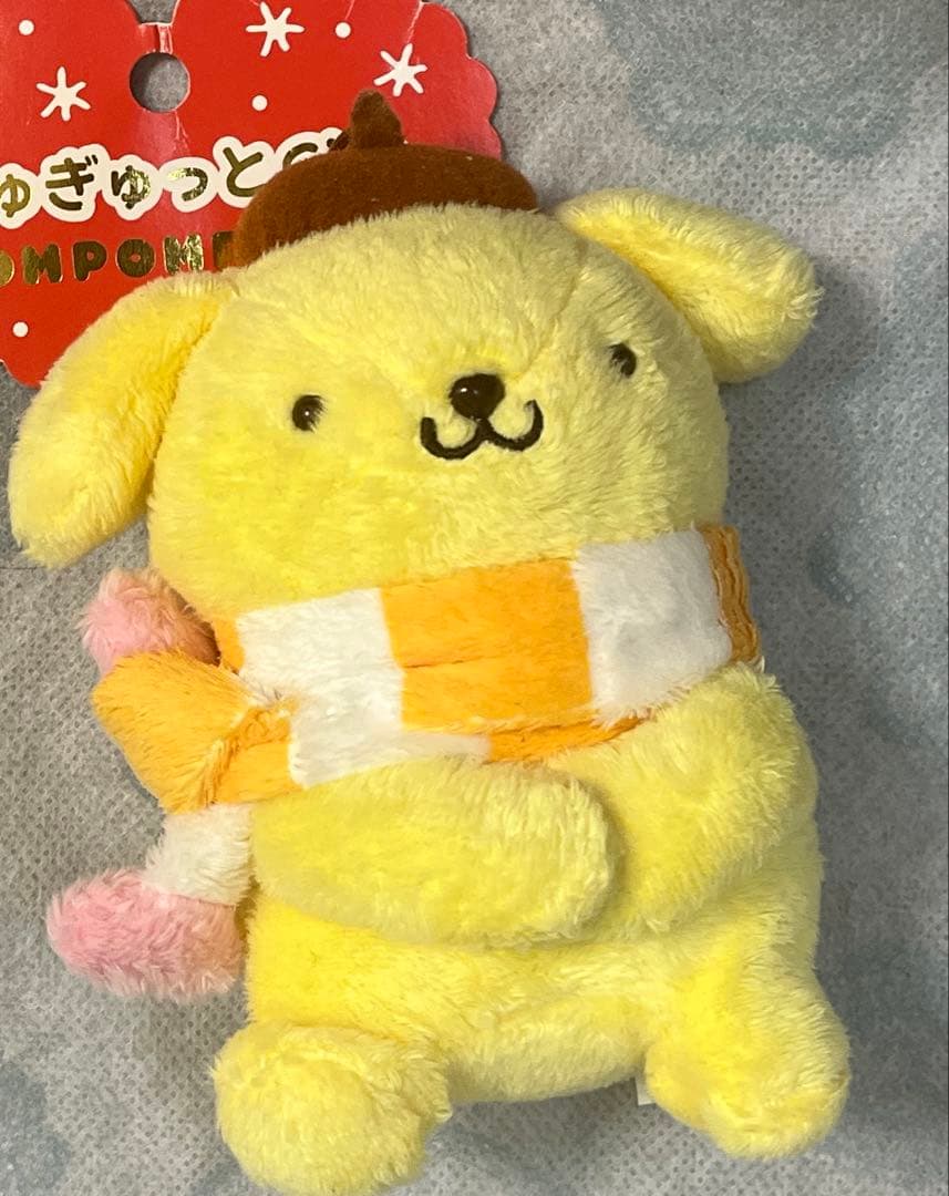 大幅値引【新品タグ付】ポムポムプリン　ぎゅぎゅっとGift マスコット　マフラー