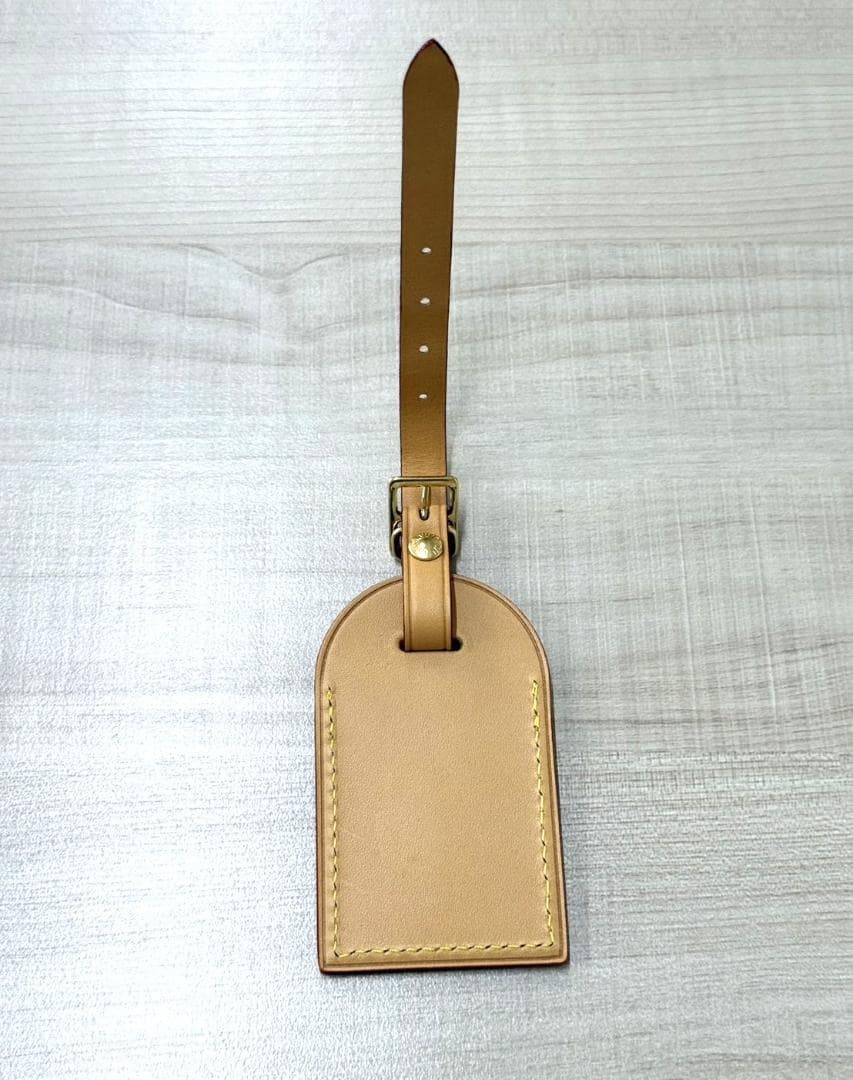 ヴィトン　ネームタグ　新品