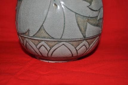 李朝・青磁花紋花器