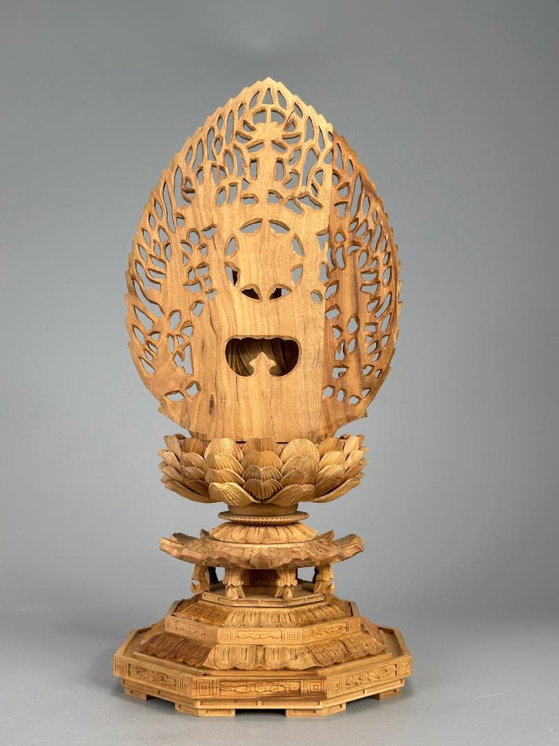 仏教美術　木彫　相国大龍　有馬頼底　白檀　細密木彫　証明書付　仏像　美品　共箱付